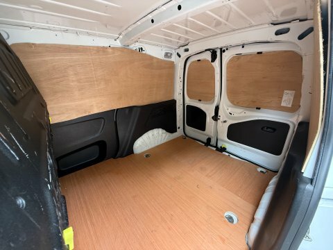 Citroen Berlingo Mpv White #43