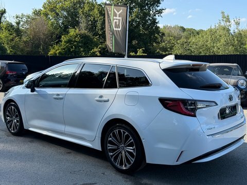 Toyota Corolla Excel #5