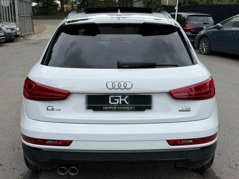 Audi Q3 Tdi Quattro Black  #4