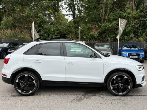 Audi Q3 Tdi Quattro Black  #2