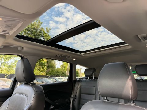 Ford Kuga Titanium X Tdci LT17GNX #3