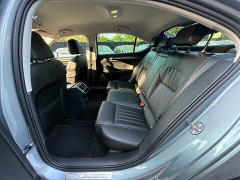 Skoda Superb 1.4 Tsi Iv Se Technology Dsg Grey #26