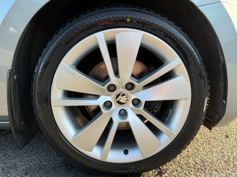 Skoda Superb 1.4 Tsi Iv Se Technology Dsg Grey #61