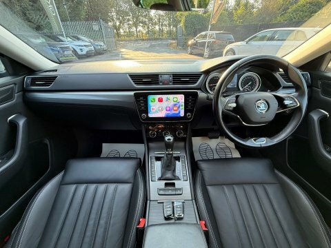 Skoda Superb 1.4 Tsi Iv Se Technology Dsg Grey #13