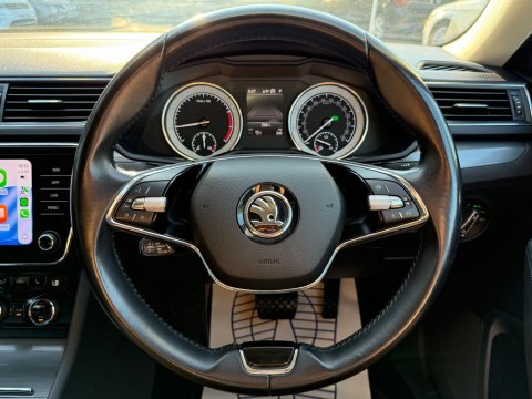 Skoda Superb 1.4 Tsi Iv Se Technology Dsg Grey #7