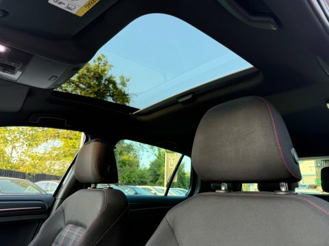 Volkswagen Golf Gti Performance Tsi Black #3