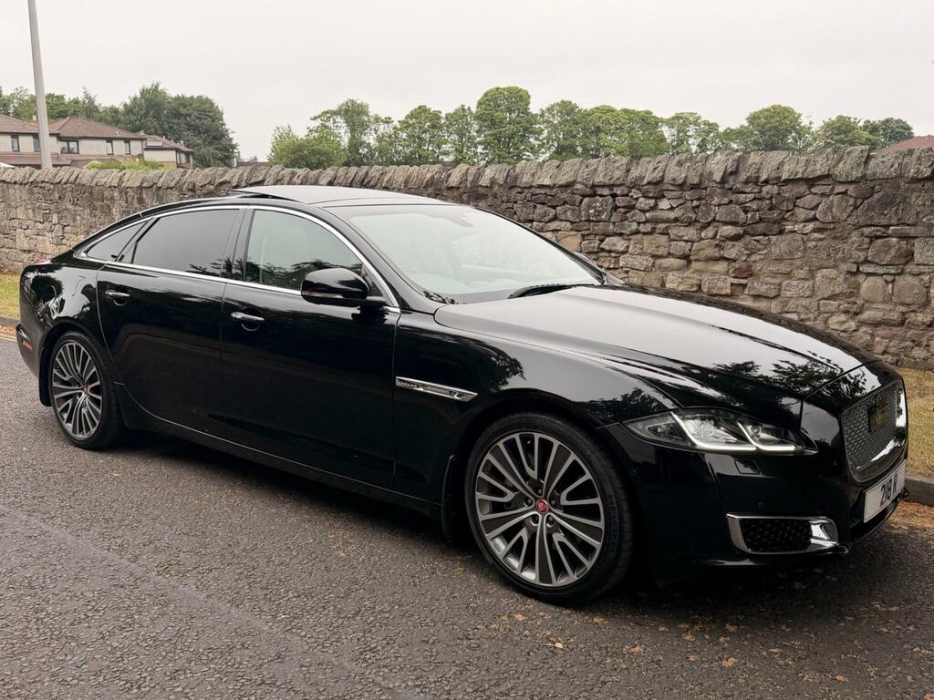 Jaguar XJ 3.0D V6 Euro 6 S S Black