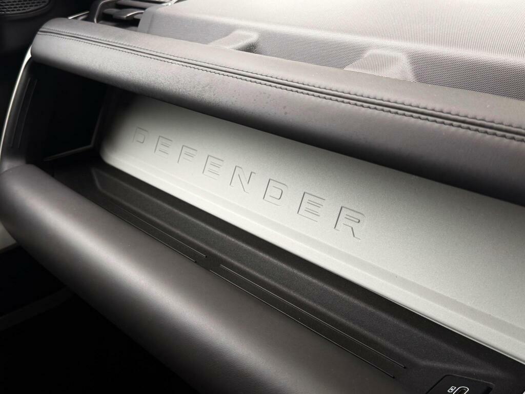 Land Rover Defender 110 3.0 D300 X-dynamic Se Black #19