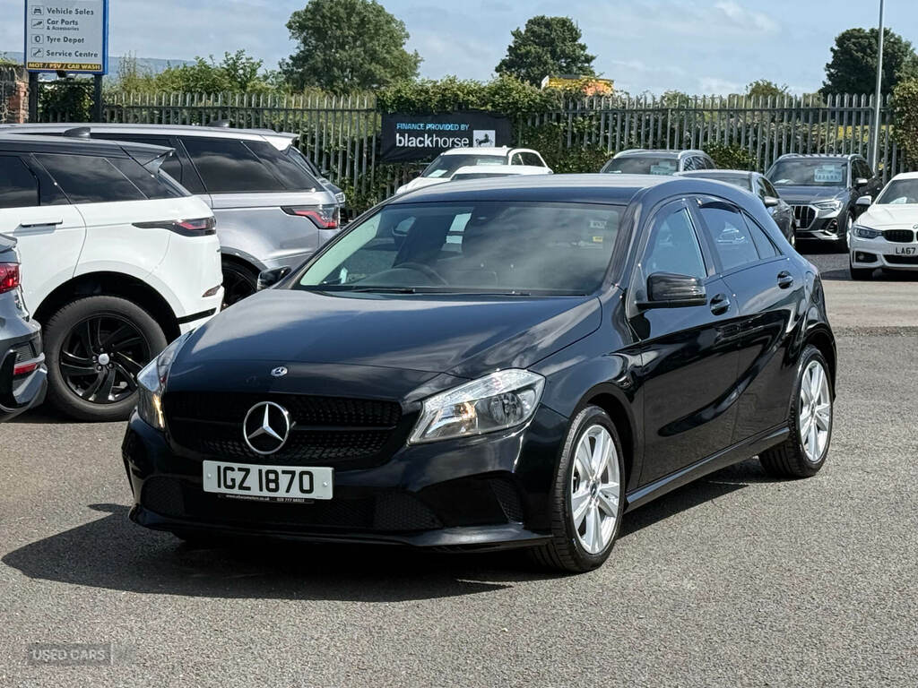 Mercedes-Benz A Class A180d Se IGZ1870 Black #2