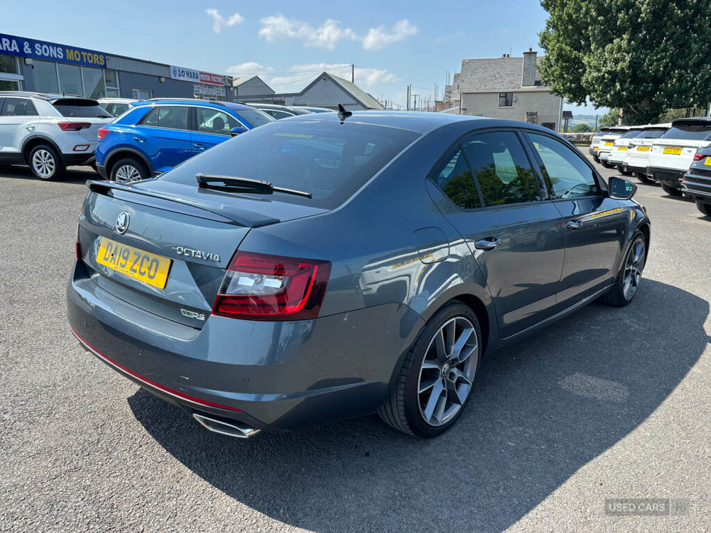 Skoda Octavia 2.0 Tdi Cr Vrs Dsg 7 Speed Black Pack Grey #4