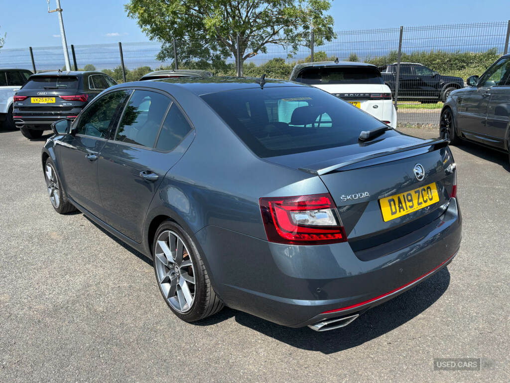 Skoda Octavia 2.0 Tdi Cr Vrs Dsg 7 Speed Black Pack Grey #5