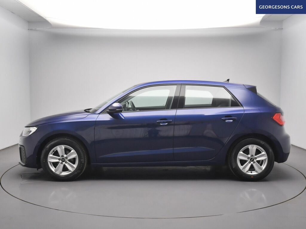 Audi A1 Tfsi 25 Technik Sportback YY72TCO Blue #2