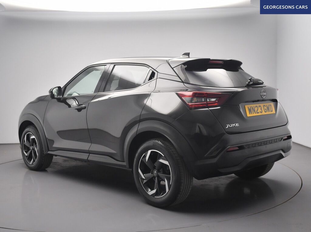 Nissan Juke Dig-t N-connecta Suv Black
