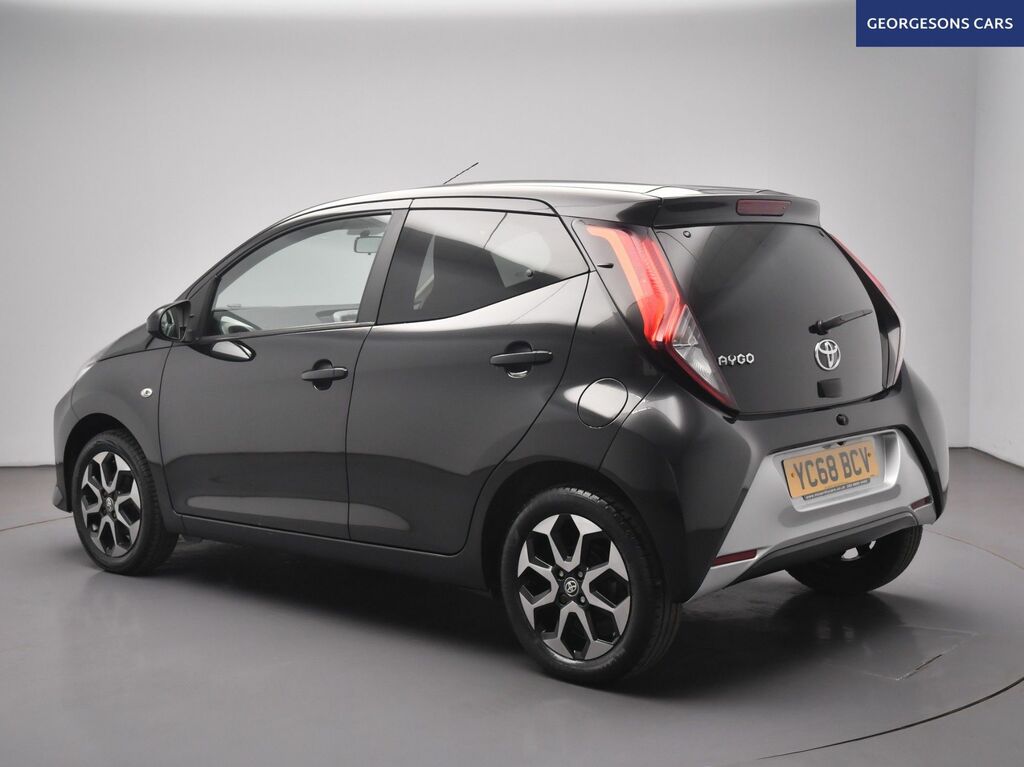 Toyota Aygo Vvt-i X-plore Hatchback Black