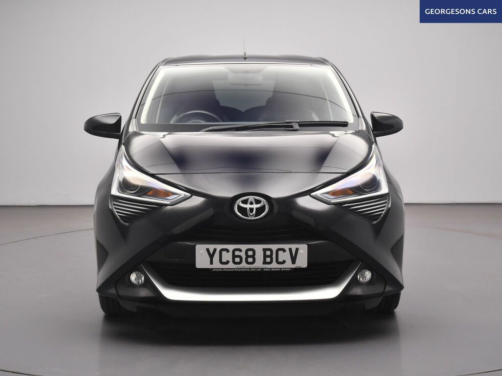 Toyota Aygo Vvt-i X-plore Hatchback YC68BCV Black #3