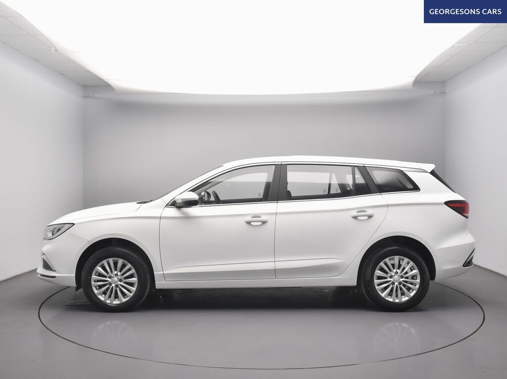 MG 1100 Excite Long Range Estate White #2