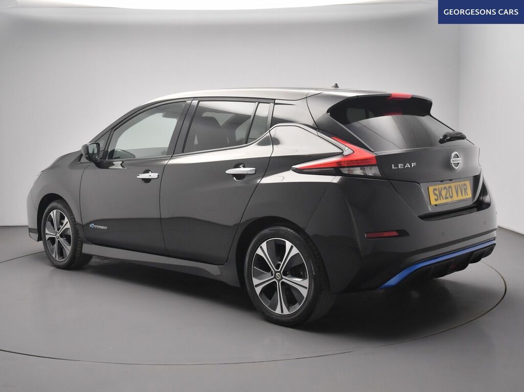 Nissan Leaf Tekna Hatchback Black