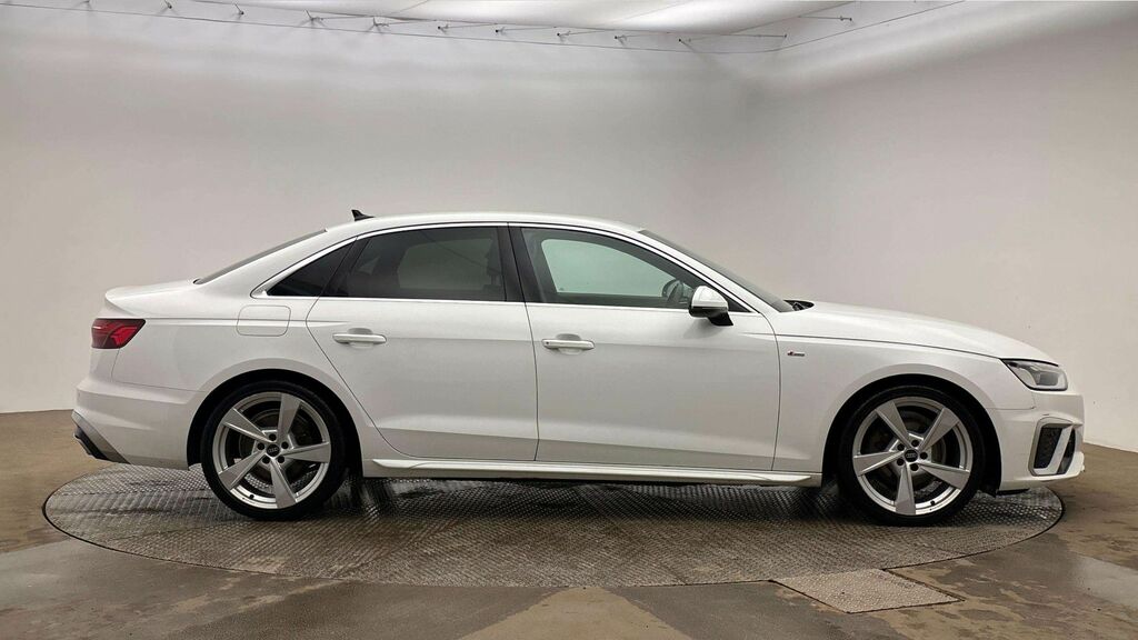 Audi A4 Tfsi 35 S Line White #2