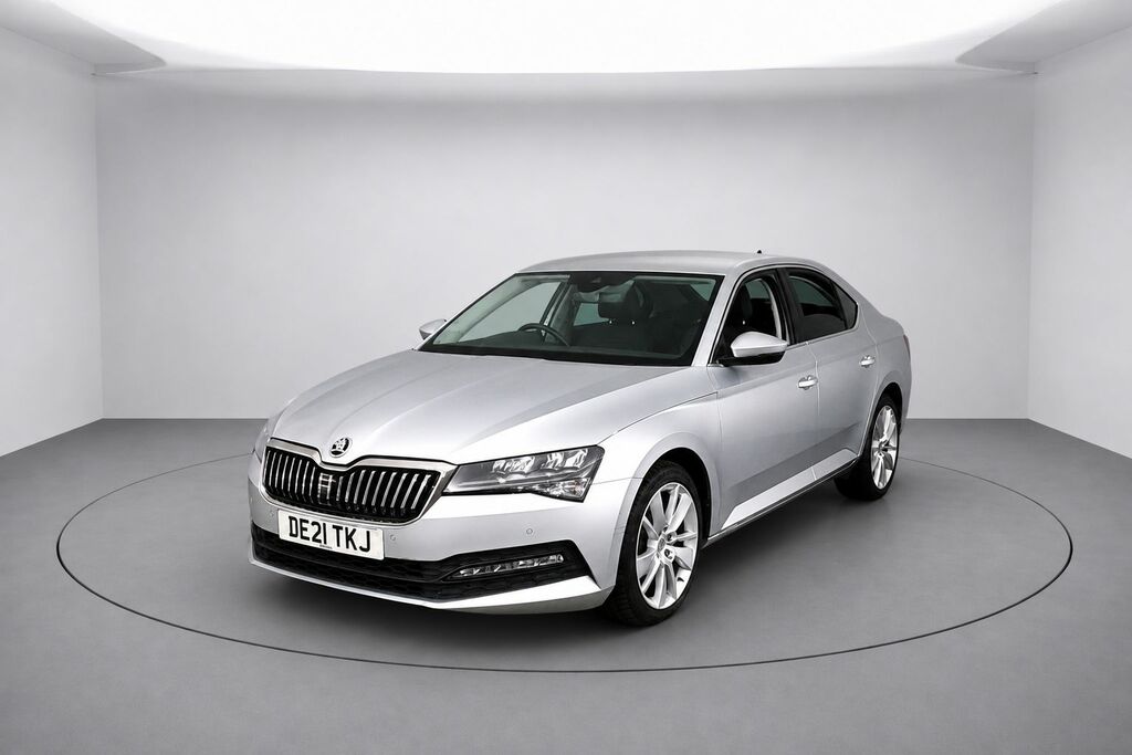 Skoda Superb Tdi Se Technology Hatchback Silver