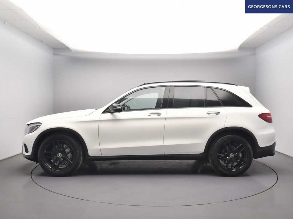 Mercedes-Benz GLC Class Glc220d Sport Premium Suv White #2