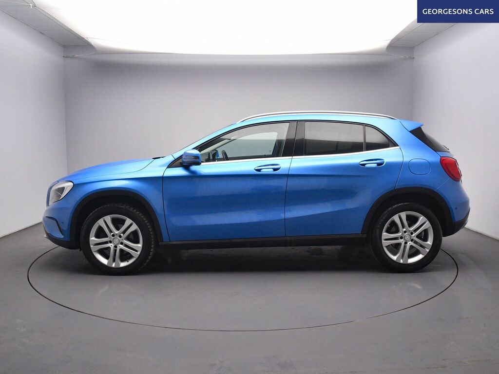 Mercedes-Benz GLA Class Gla200d Sport Executive Suv Blue #3