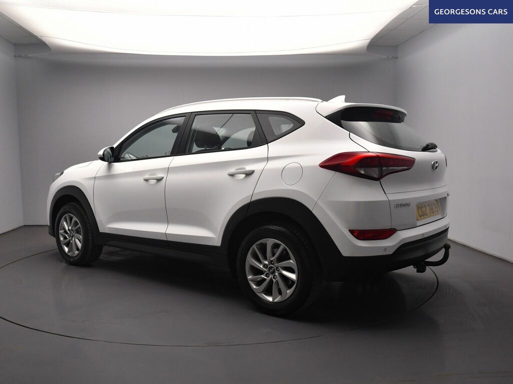 Hyundai Tucson Gdi Blue Drive Se White #3