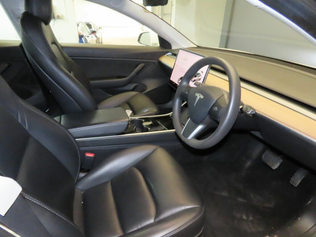 Tesla Model 3 Motor Long Range Saloon White #5