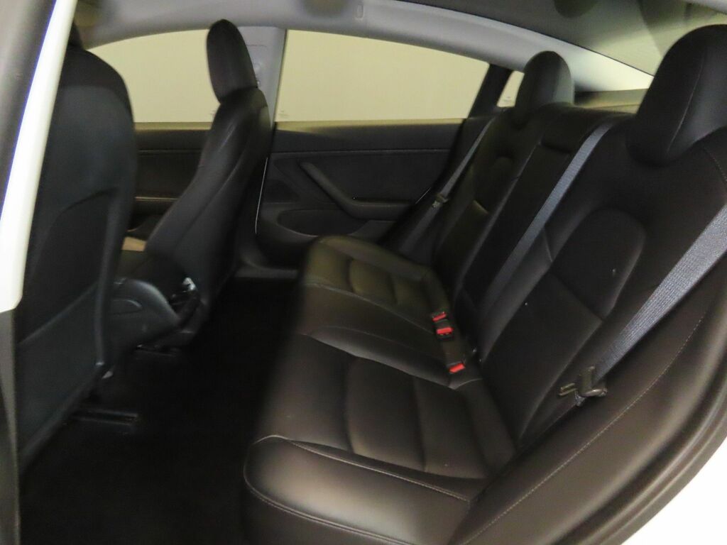 Tesla Model 3 Dual Motor Long Range Saloon 4 Black #7