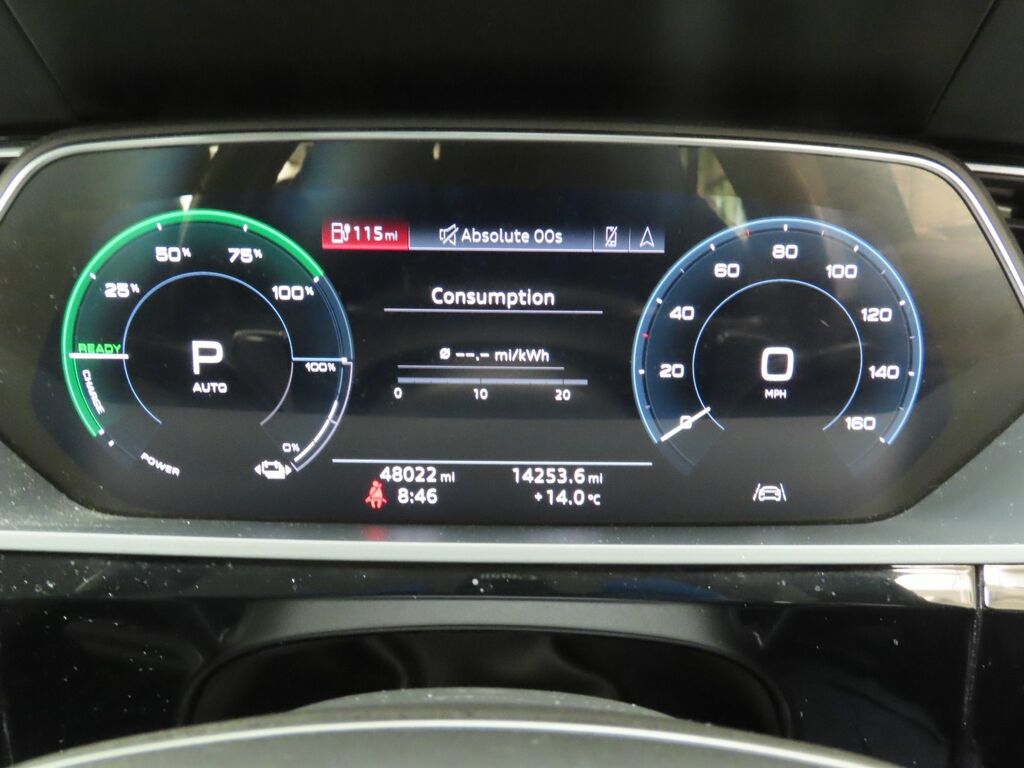 Audi E-tron Technik Suv White #4