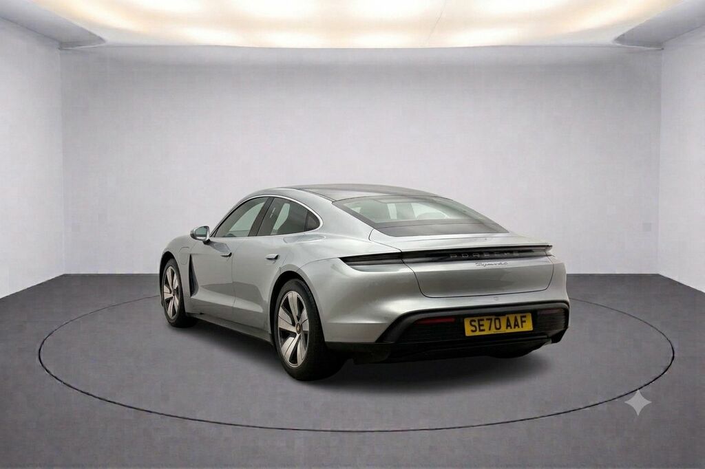 Porsche Taycan 79.2Kwh 4S Saloon Silver #4