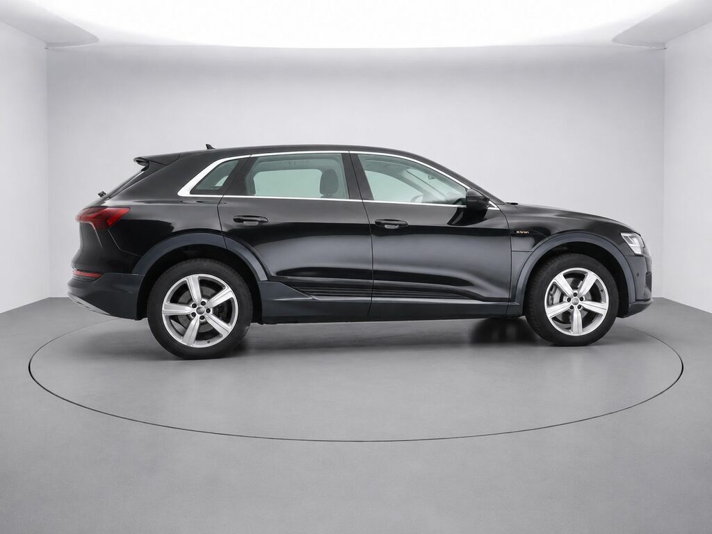 Audi E-tron Technik Suv Black #2