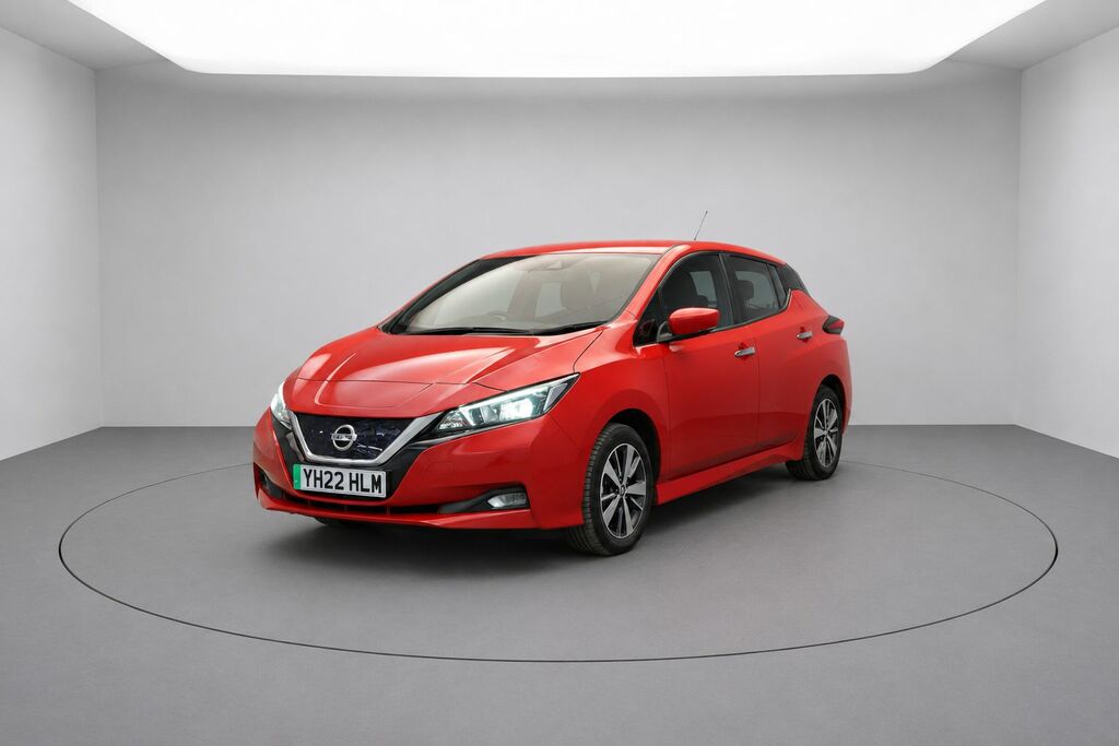 Nissan Leaf Acenta Hatchback Red