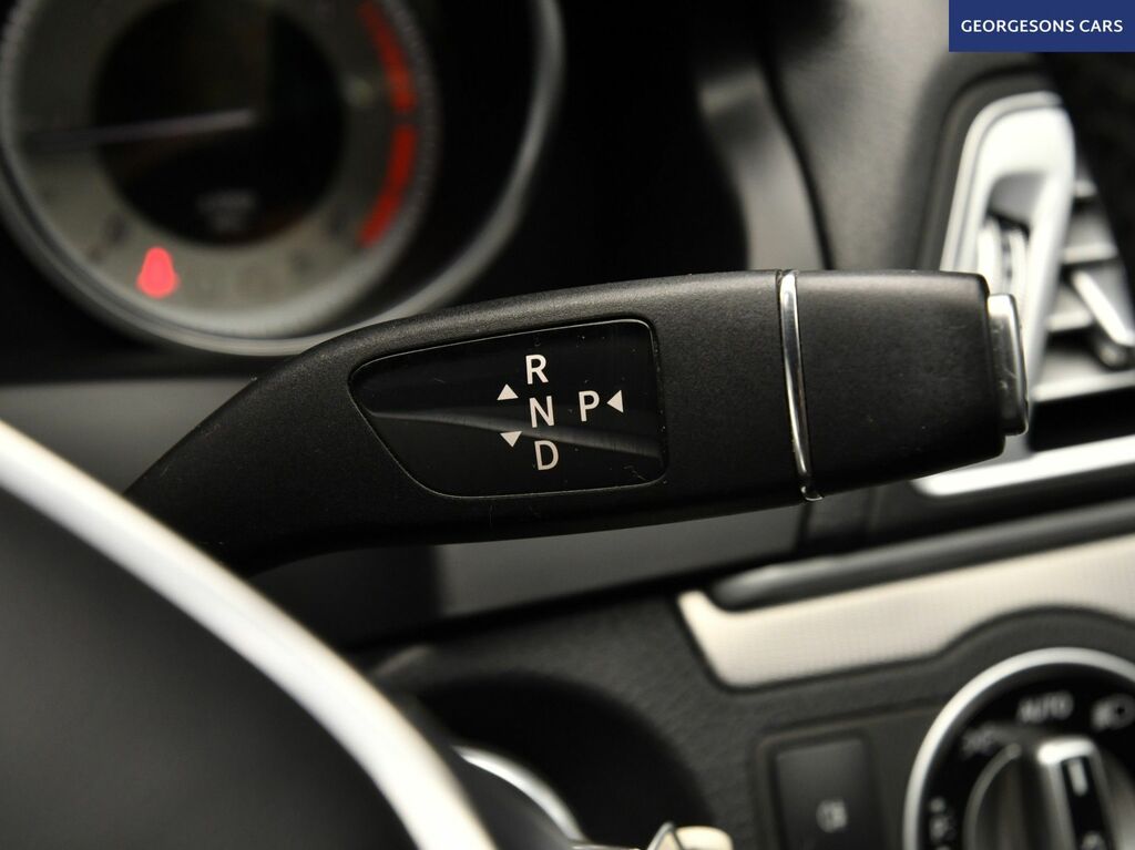 Mercedes-Benz E Class Bluetec Amg Sport Black #29