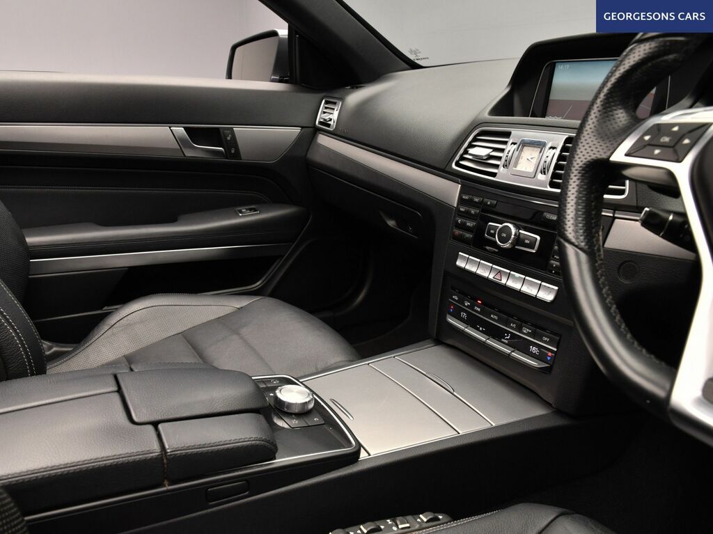 Mercedes-Benz E Class Bluetec Amg Sport Black #18