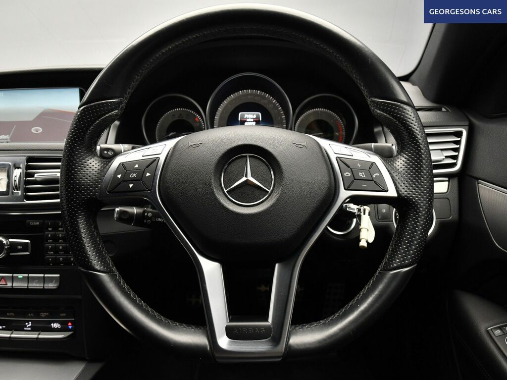 Mercedes-Benz E Class Bluetec Amg Sport Black #20