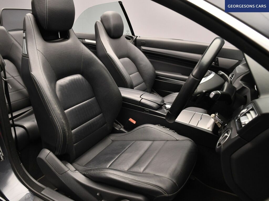 Mercedes-Benz E Class Bluetec Amg Sport Black #12