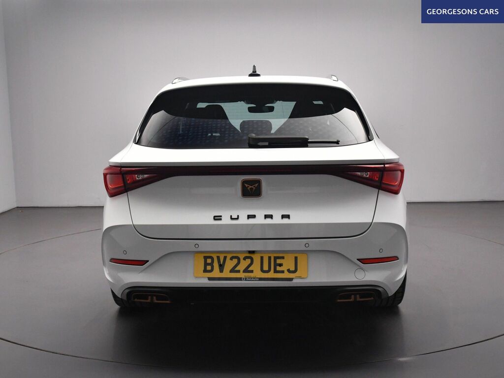 Cupra Leon Ehybrid 12.8Kwh Vz2 Estate White #4