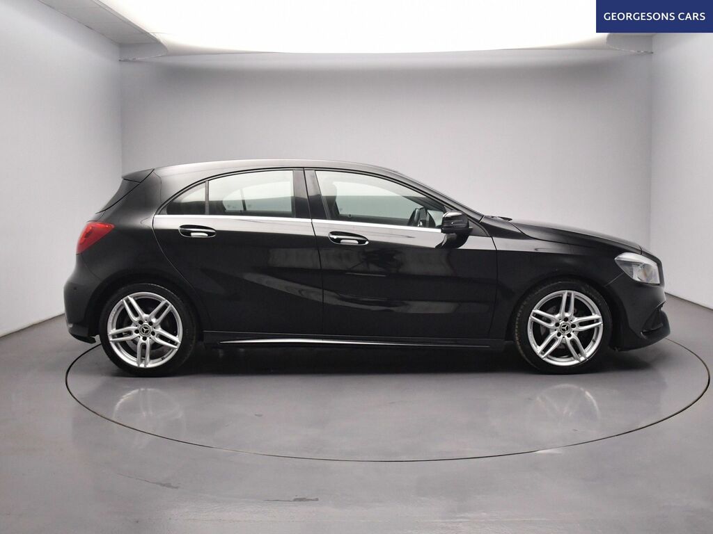 Mercedes-Benz A Class A180 Amg Line Executive Black #6