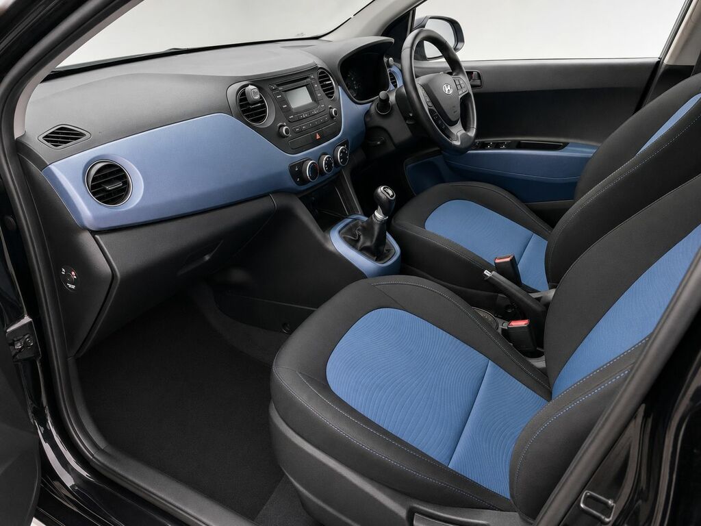 Hyundai I10 Premium Hatchback Black #4