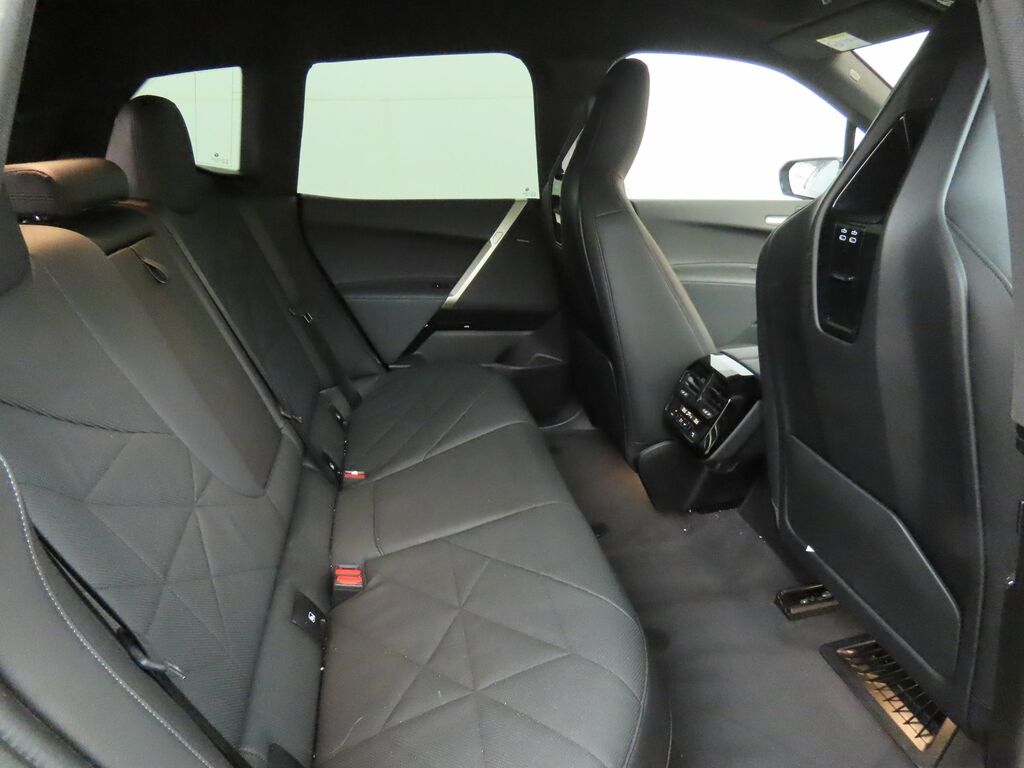BMW iX I20 Xdrive40 M Sport Black #8