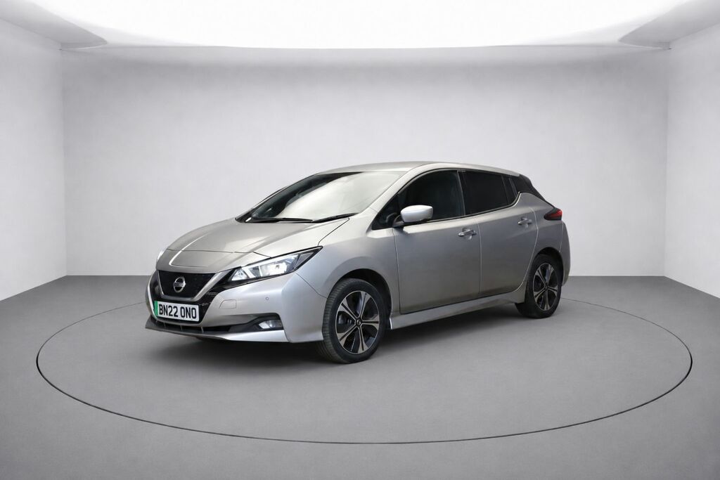 Nissan Leaf E N-connecta Hatchback Silver