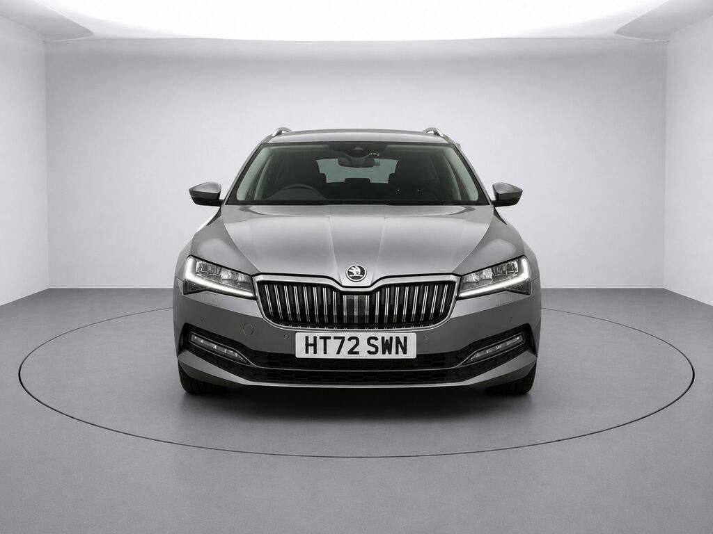 Skoda Superb Tdi Se Technology Estate Grey #2