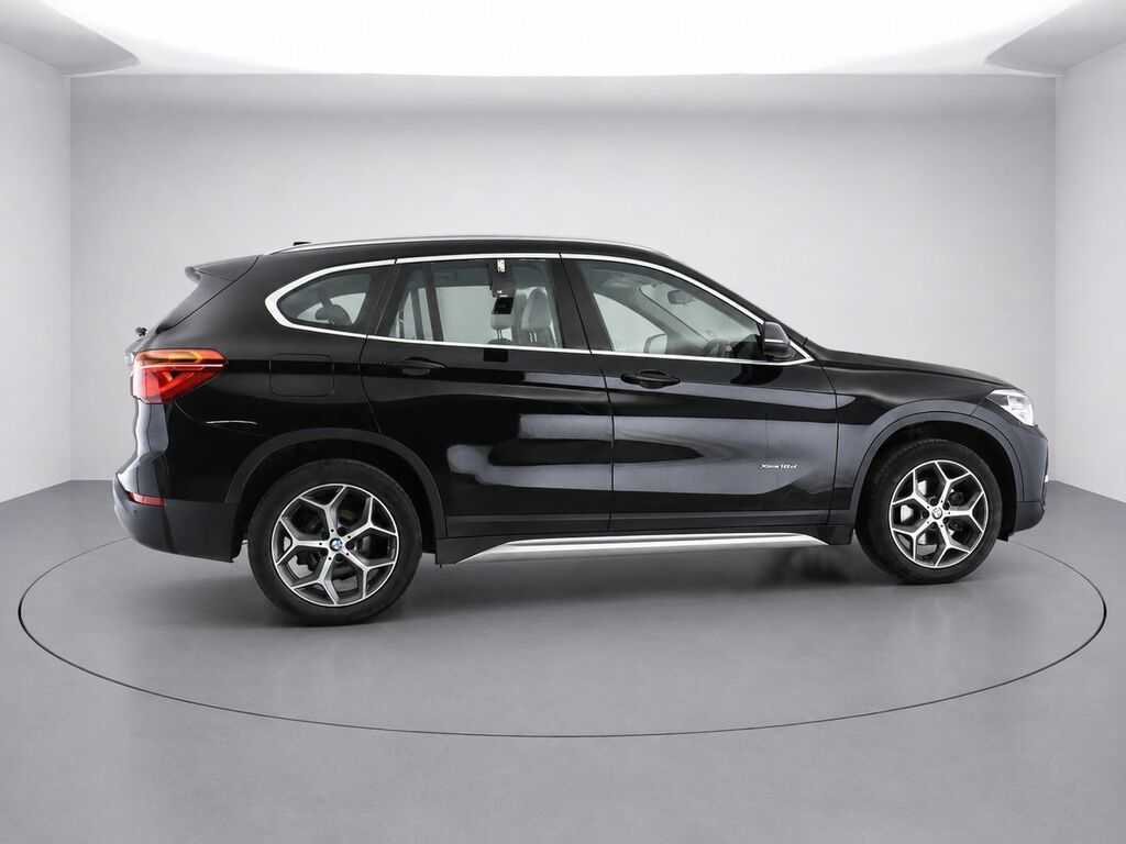 BMW X1 18D Xline Suv Black