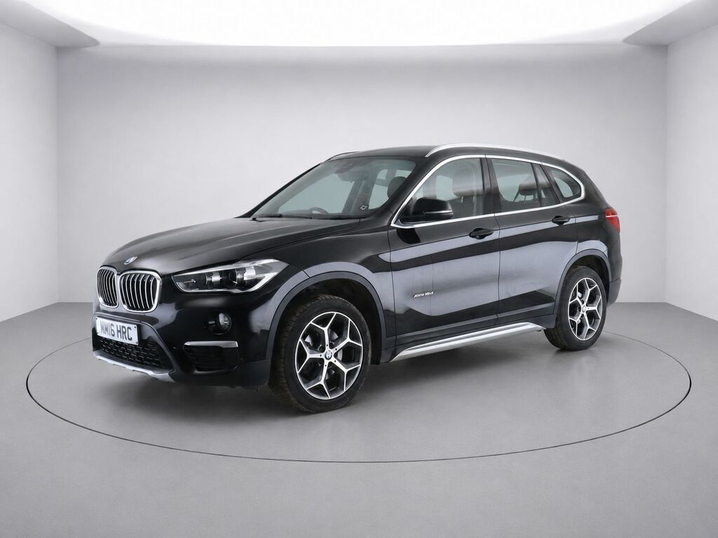 BMW X1 18D Xline Suv Black #2