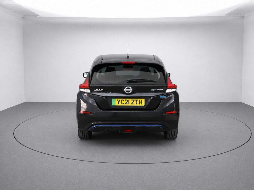 Nissan Leaf Acenta Hatchback Black #2
