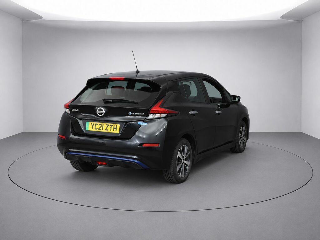 Nissan Leaf Acenta Hatchback Black #3