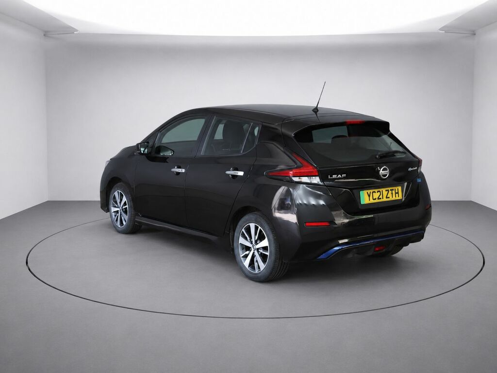 Nissan Leaf Acenta Hatchback Black