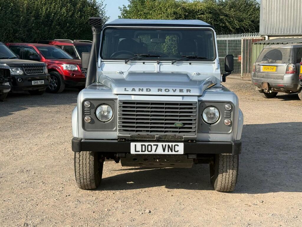 Land Rover Defender 90 2.4 Tdci Xs Station Wagon 4Wd Swb Euro 4 Silver #3