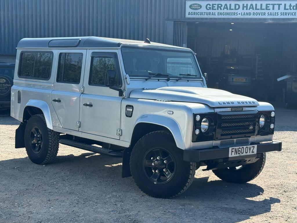 Land Rover Defender 110 2.4 Tdci County Station Wagon 4Wd Mwb Euro 4 Silver