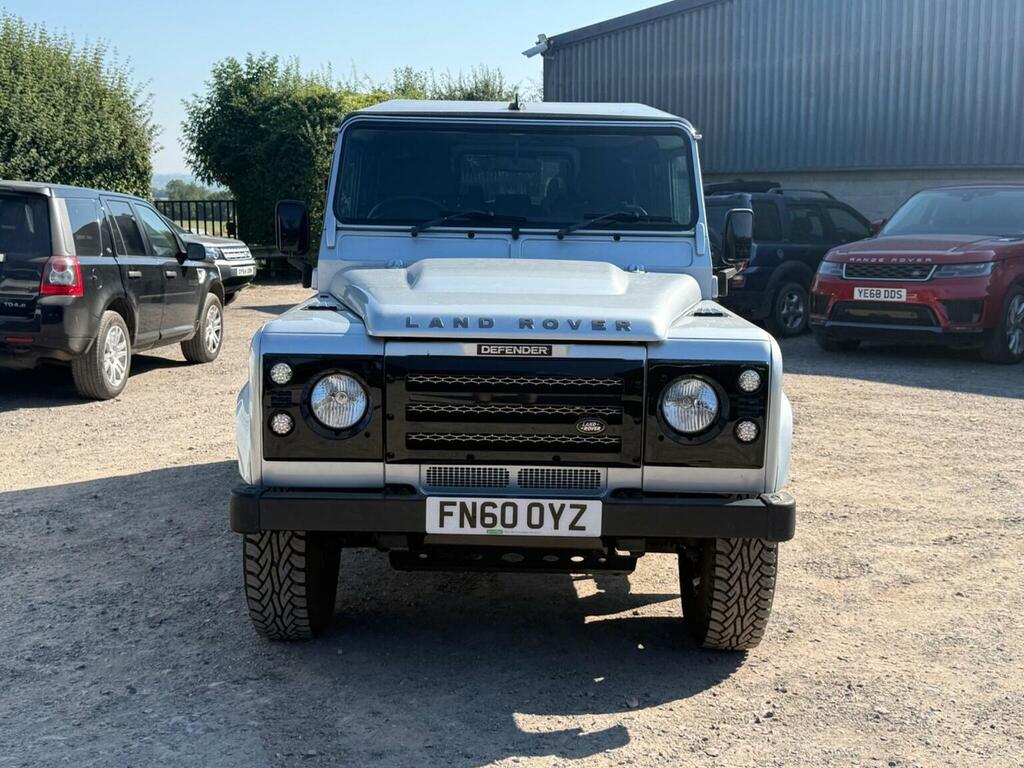 Land Rover Defender 110 2.4 Tdci County Station Wagon 4Wd Mwb Euro 4 Silver #2